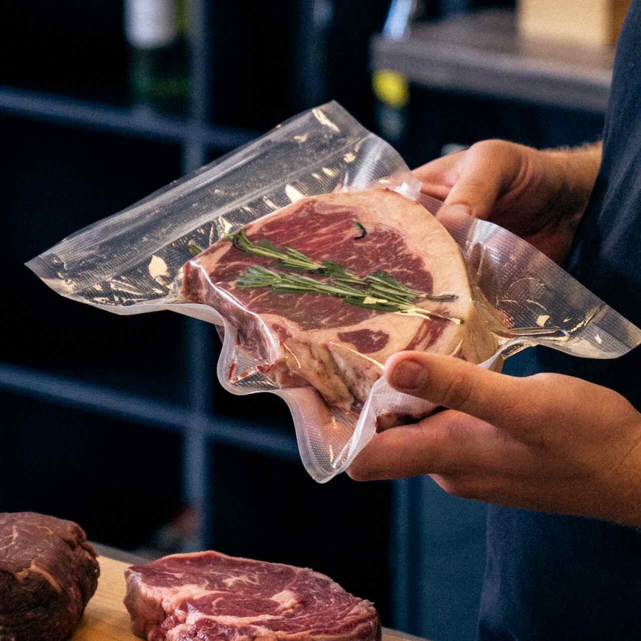 Im Sous Vide Verfahren eingepacktes Fleisch